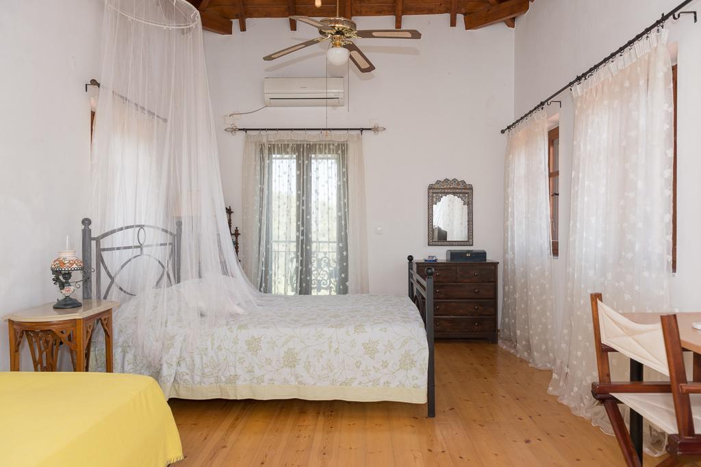 Elise Cottage Vathy Zimmer foto
